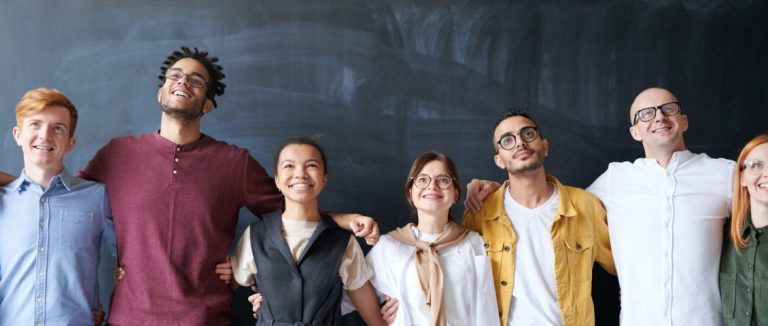 pexels-fauxels-3184398